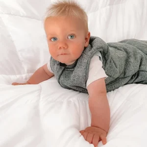 babystudio sleeping bag cotton no arms 2.5 TOG - charcoal/hugs equals love - cutbabycare.com | baby boutique & care hub