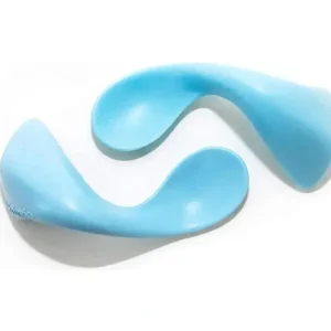 Kizingo - 2Pk Right-Handed Curved Baby Spoons for Baby-Led Weaning, Light Blue - cutbabycare.com | baby boutique & care hub