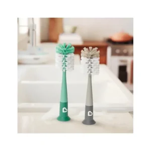 Munchkin Bristle Bottle Brush, Colors May Vary - cutbabycare.com | baby boutique & care hub